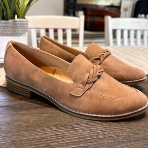 Indigo Rd. Raven Loafers Women's Size 8.5M Tan Brown Braided Faux Suede